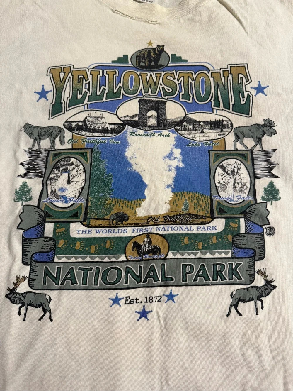 Yellowstone National Park Graphic Tee - Picture 2 of 5